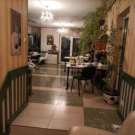 Babka Wiezowiec Noclegi Warschau Buitenkant foto