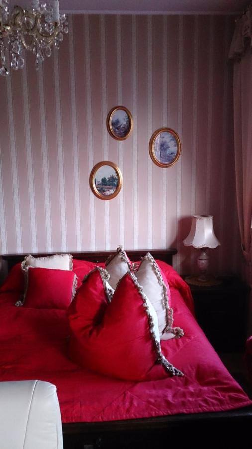 Babka Wiezowiec Noclegi Warschau Buitenkant foto