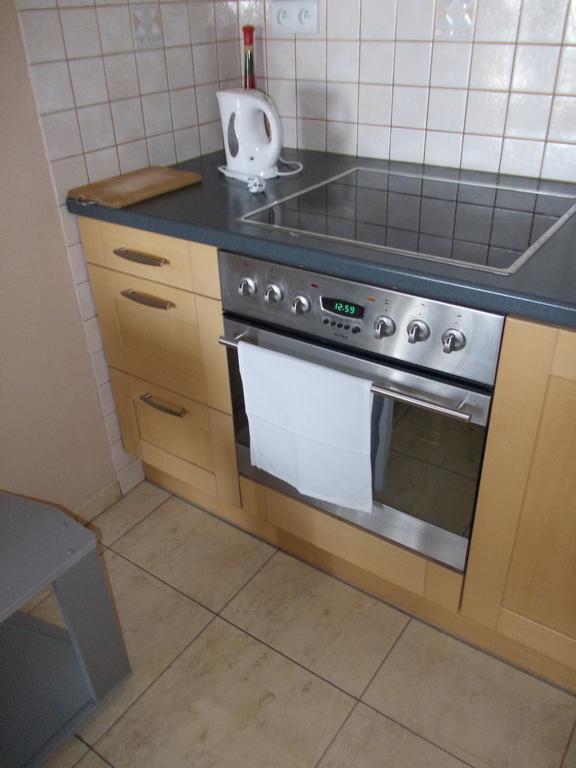 Babka Wiezowiec Noclegi Warschau Buitenkant foto